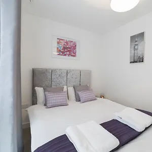 Apartment Luxury In2 London